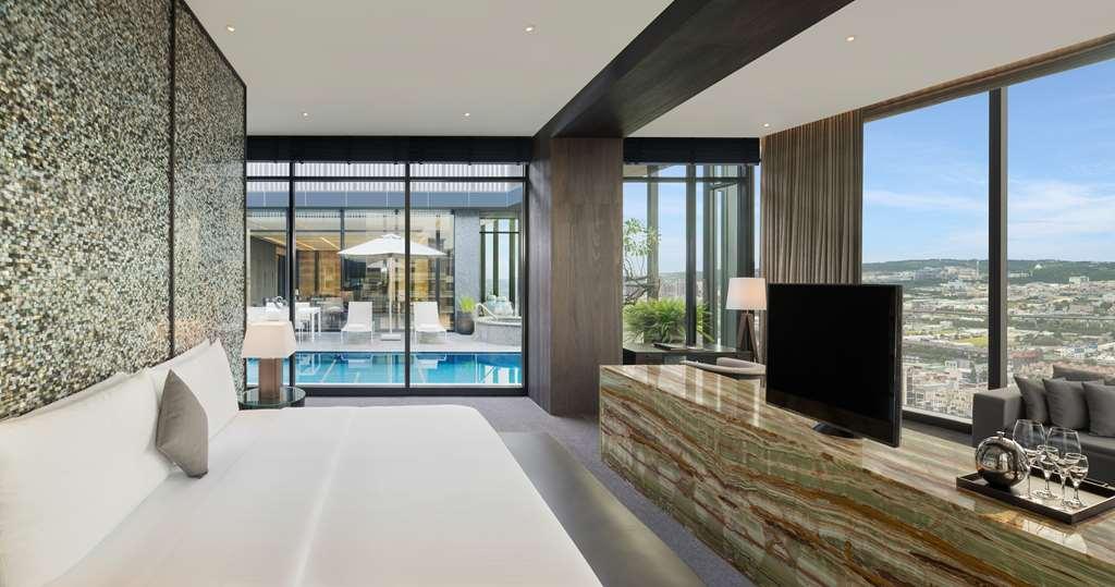 The Lin Hotel Taichung Camera foto The Sky Pool