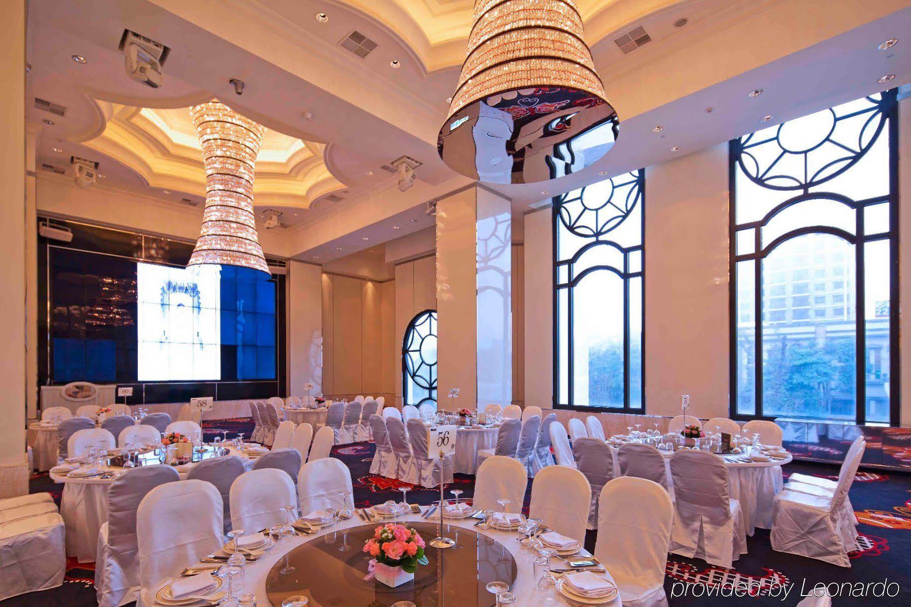 The Lin Hotel Taichung Esterno foto The ballroom